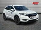 2017-honda-hr-v-15-i-vtec-ex-cvt-small-0