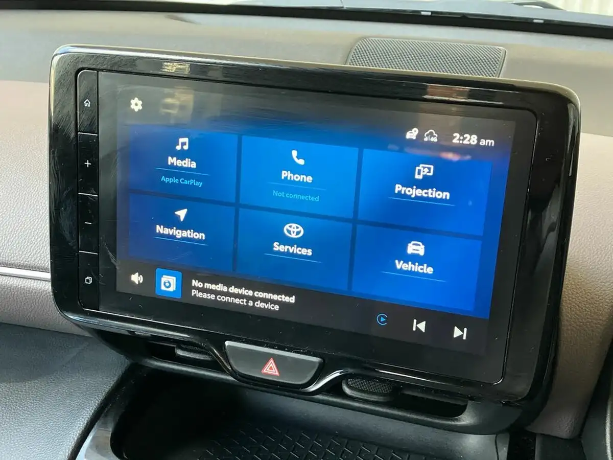 2023-toyota-yaris-cross-15-vvt-i-excel-awd-i-big-9