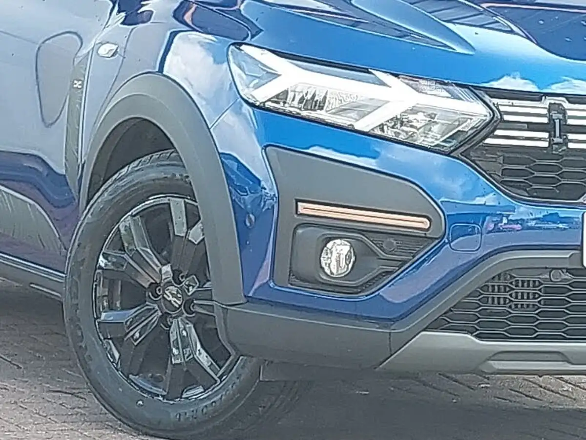 2023-dacia-sandero-stepway-10-tce-essential-90bhp-big-8