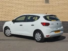 2022-dacia-sandero-10-sce-essential-small-1