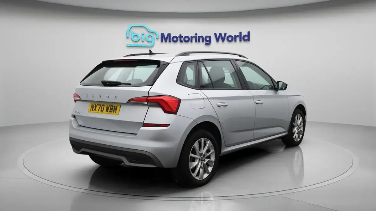 2020-skoda-kamiq-10-tsi-se-95ps-big-7