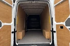 2024-volkswagen-crafter-small-8
