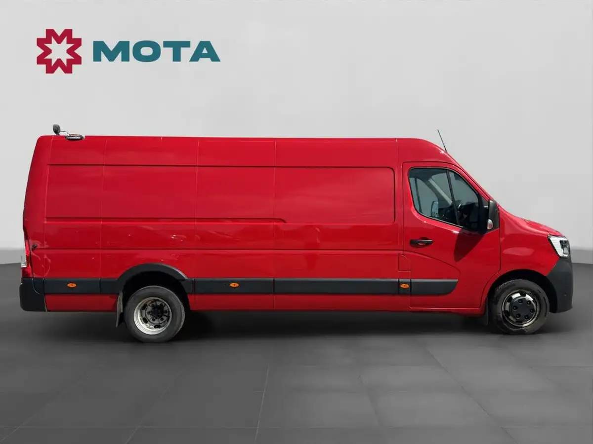 2022-renault-master-23dci-lml35tw-145-business-rwd-big-2