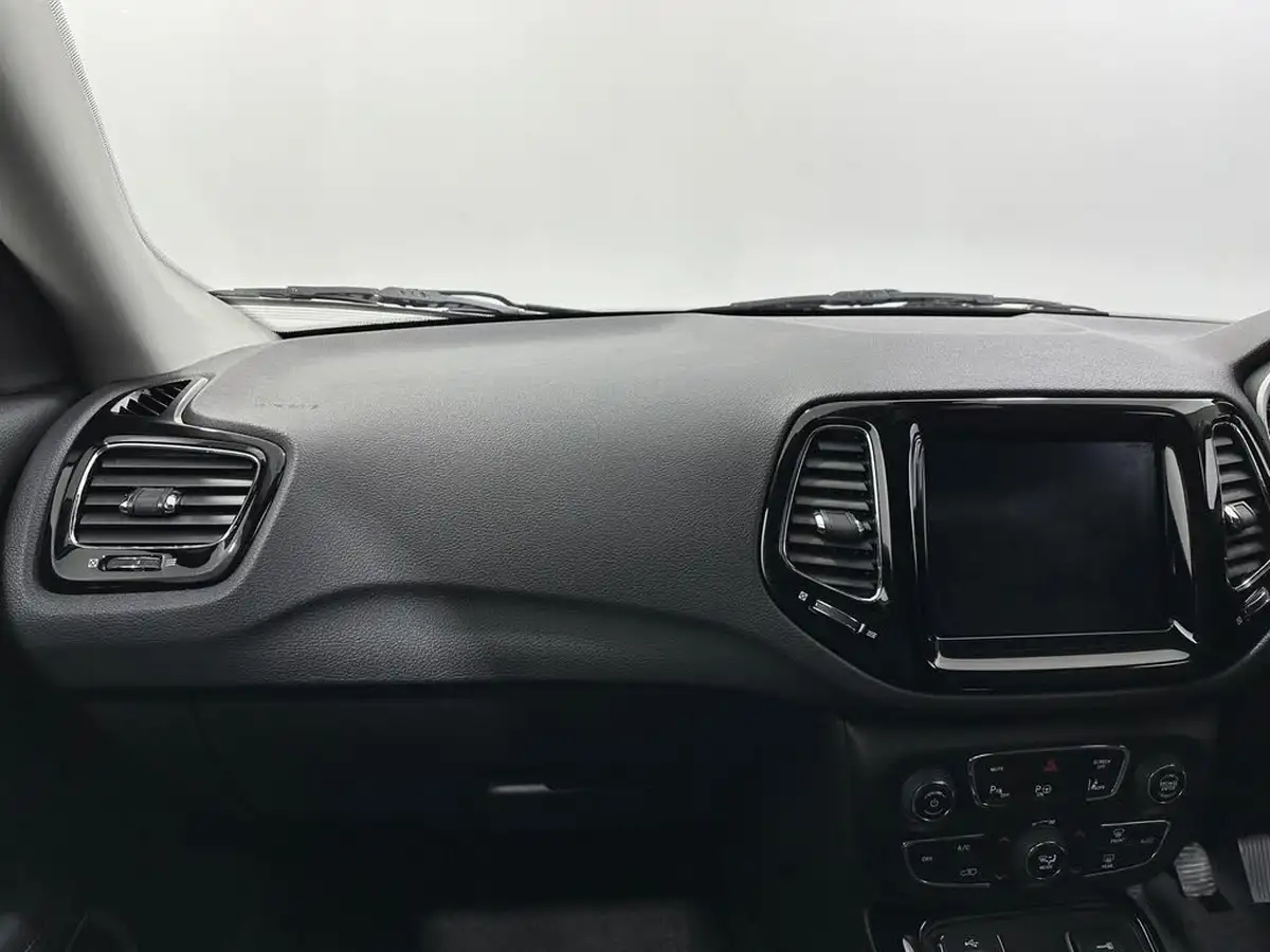 2019-jeep-compass-14-multiair-ii-limited-138bhp-big-27