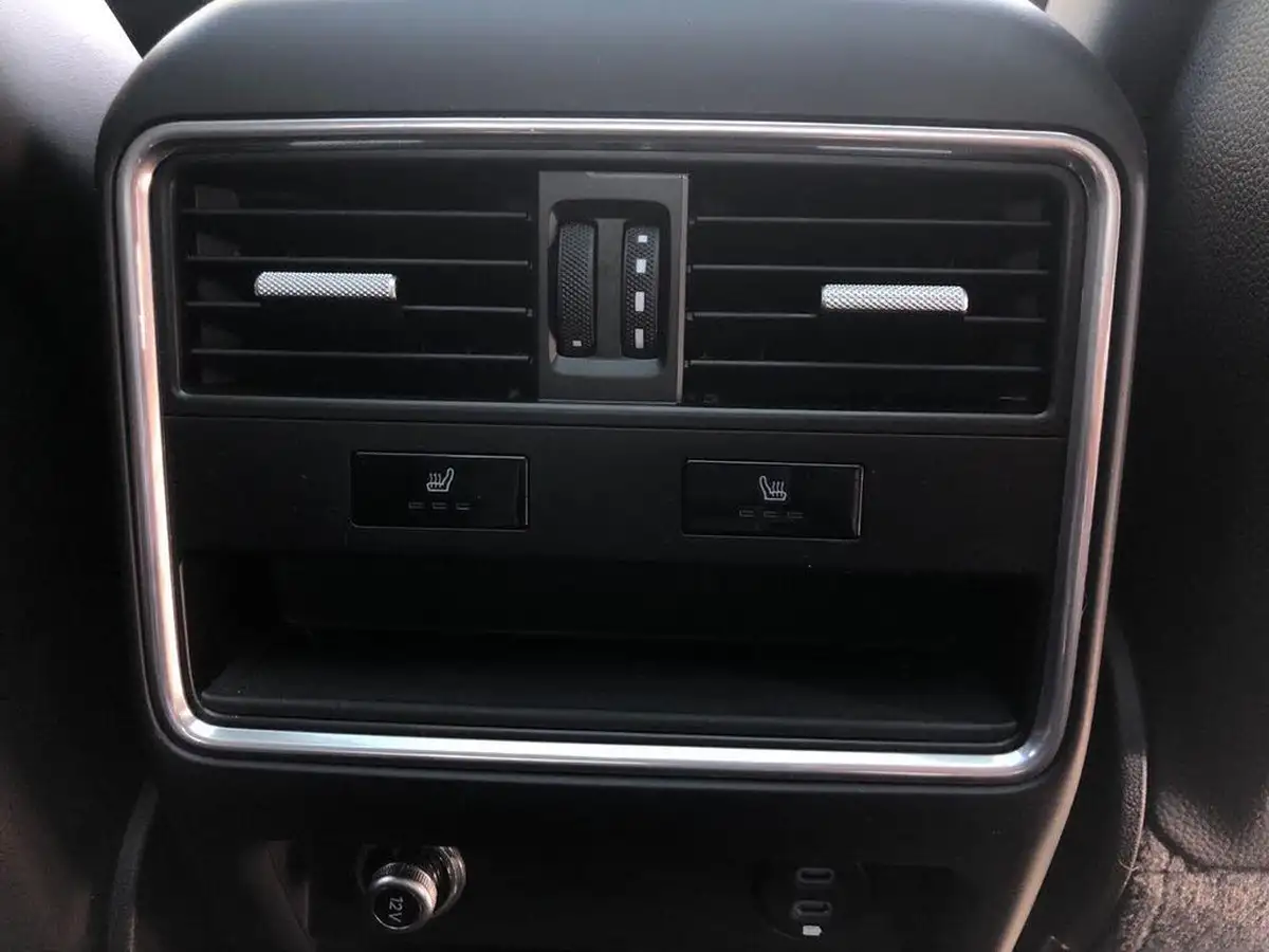 2020-porsche-cayenne-40-v8-gts-coupe-big-25