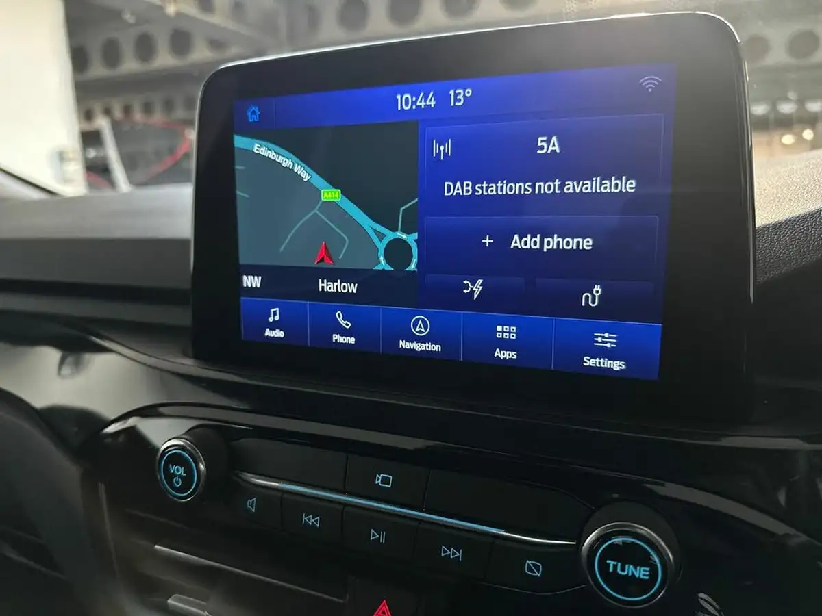 2024-ford-kuga-25t-st-line-x-edition-225ps-phev-big-18