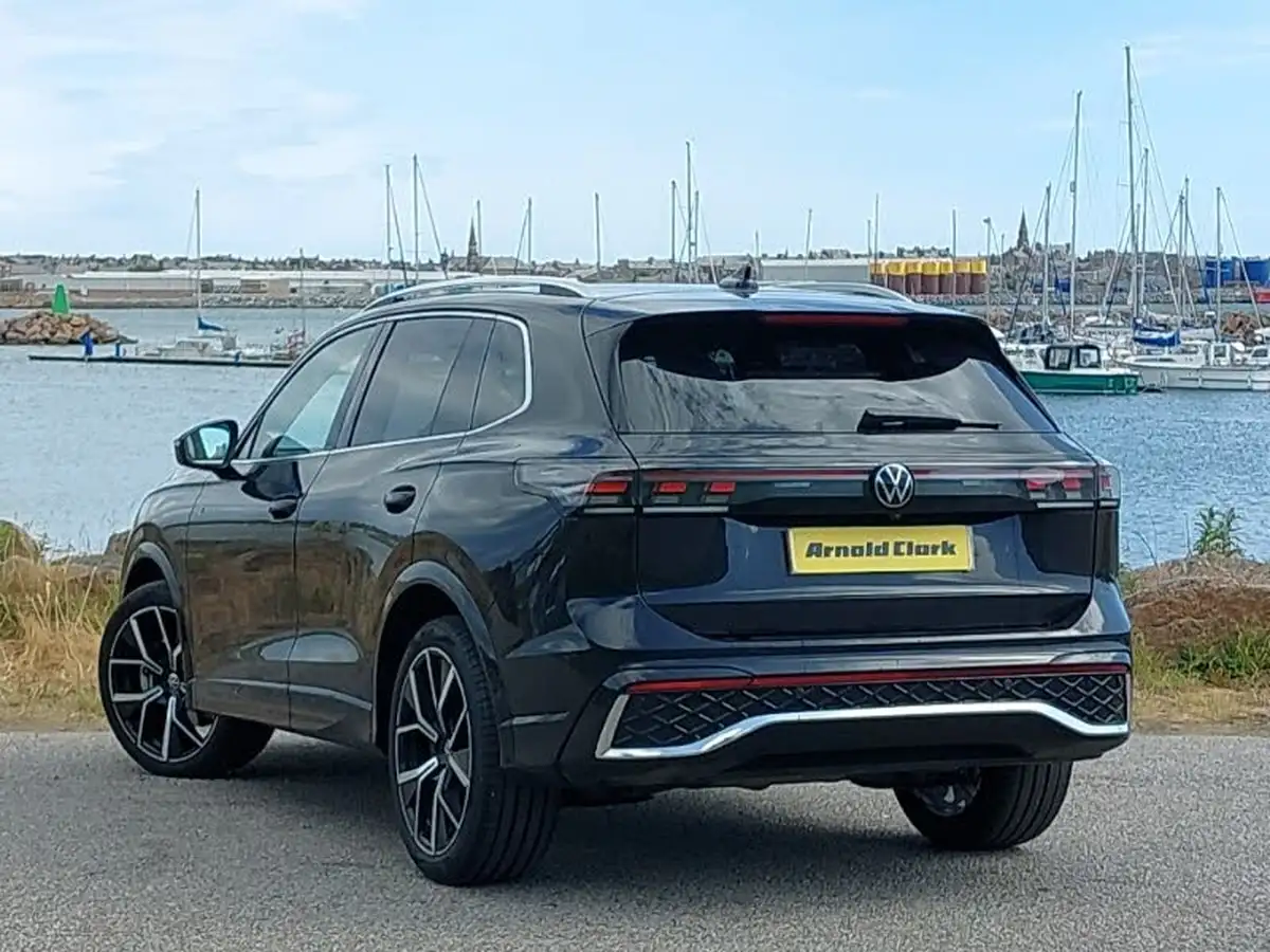 2024-volkswagen-tiguan-20tdi-r-line-150ps-big-1