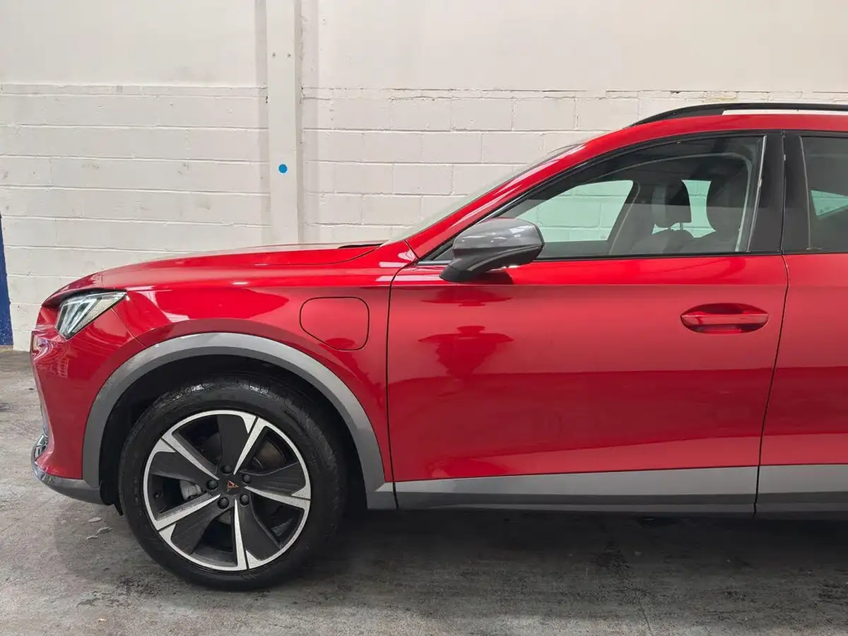 2024-cupra-formentor-14-e-hybrid-v1-big-17