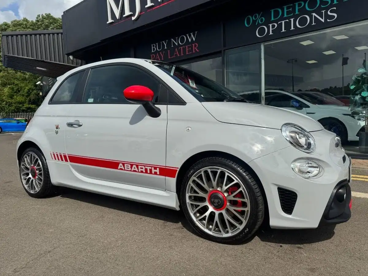 2022-abarth-595-14-tjet-145ps-big-0