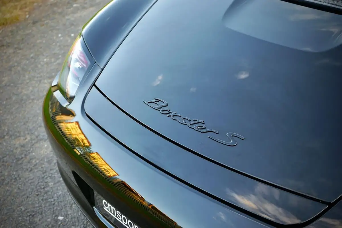 2011-porsche-boxster-s-34-black-edition-big-35