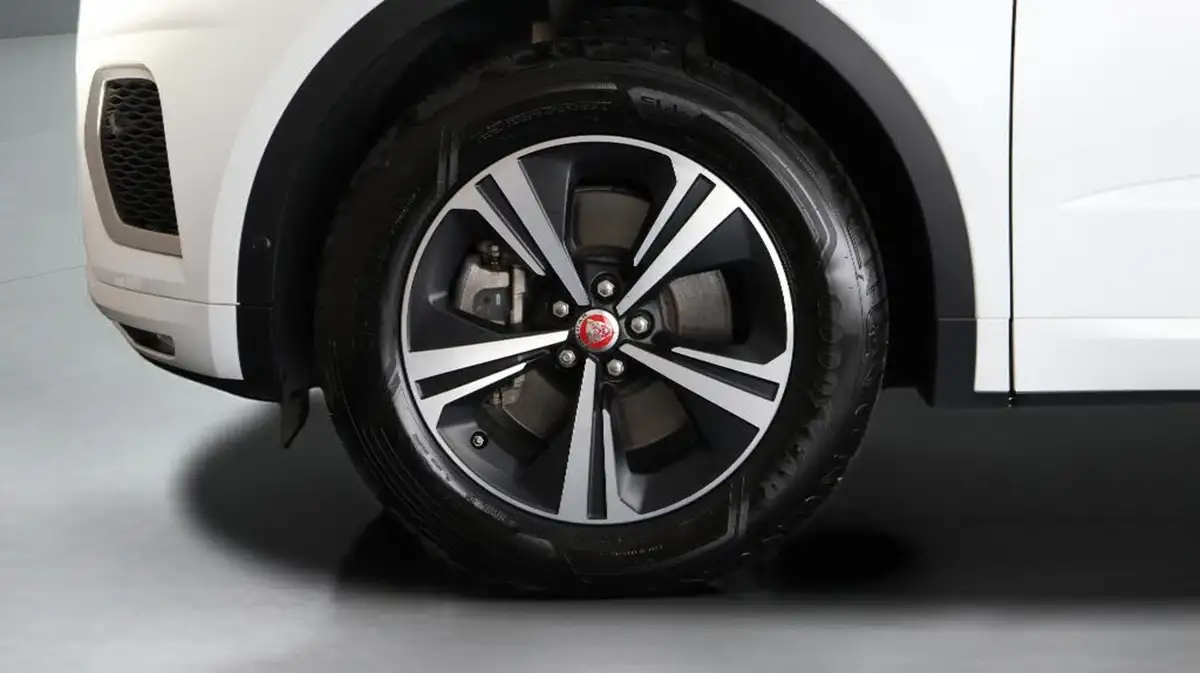 2021-jaguar-e-pace-20-d200-r-dynamic-s-big-18
