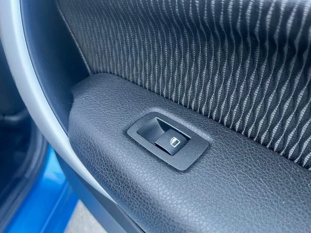 2019-bmw-1-series-15-118i-se-138bhp-5d-big-41