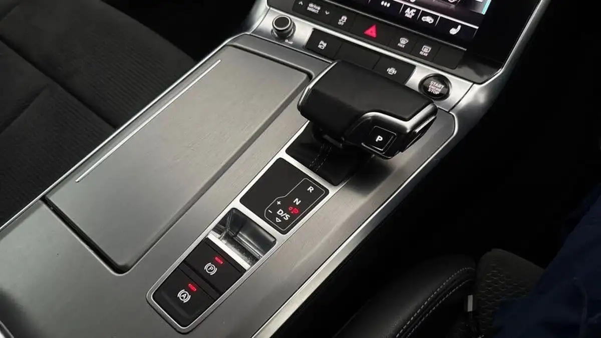 2021-audi-a6-saloon-20-40-tdi-black-edition-quattro-big-10