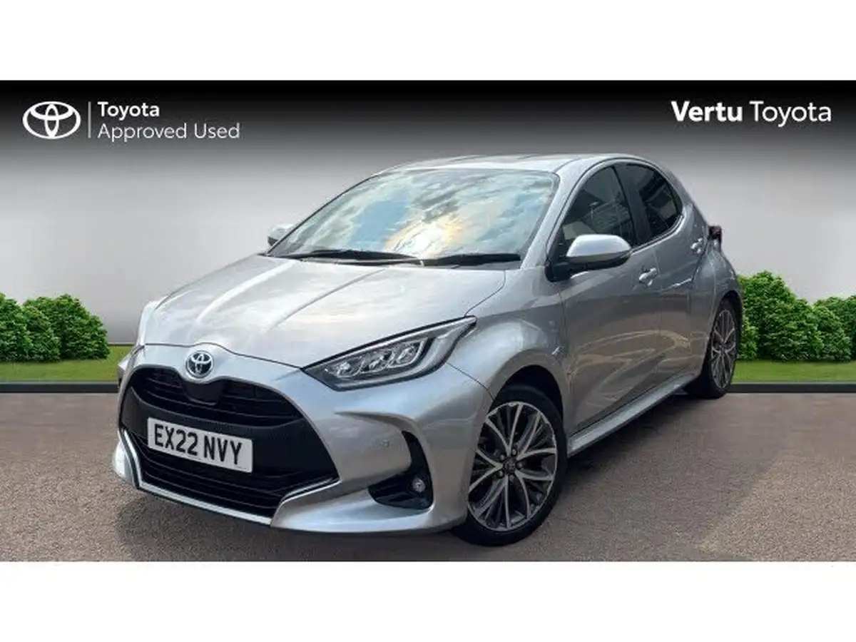 2022-toyota-yaris-15-vvt-i-excel-big-2
