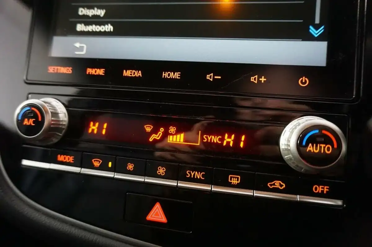 2019-mitsubishi-outlander-24-dynamic-phev-big-24