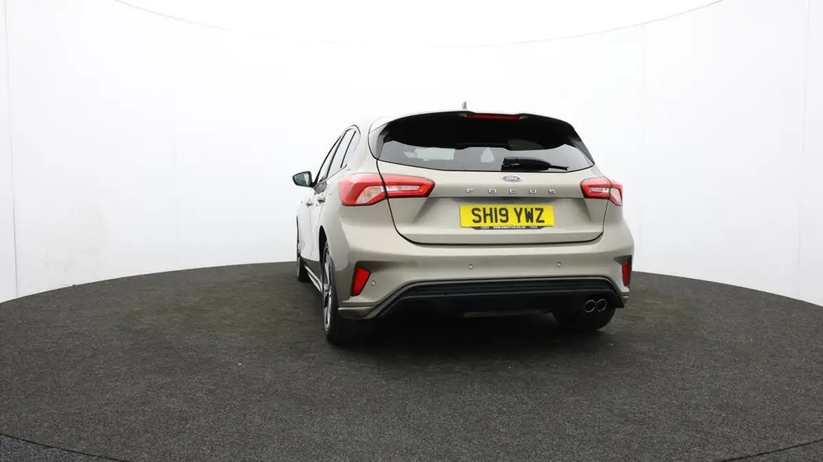 2019-ford-focus-15-st-line-ss-hatchback-big-33