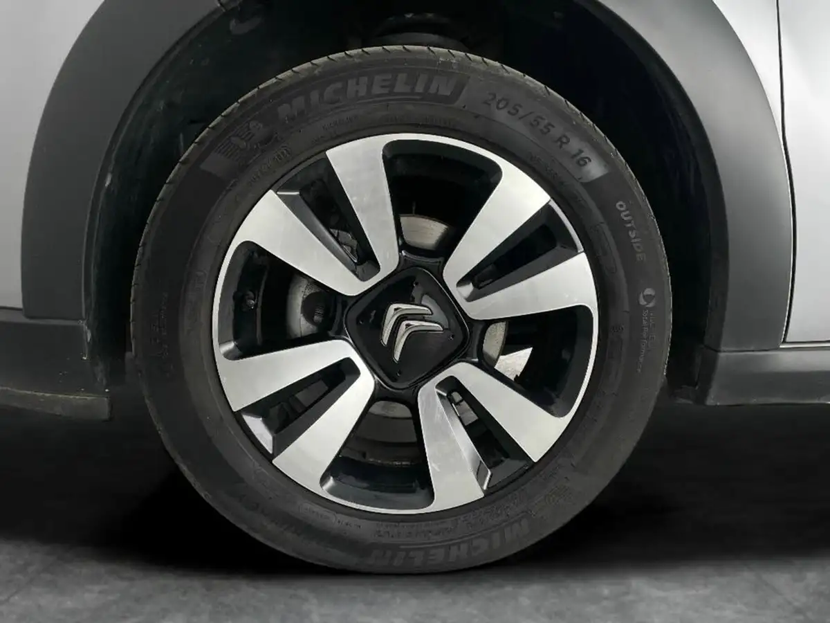2023-citroen-c3-12-puretech-c-series-edition-83ps-ss-big-32