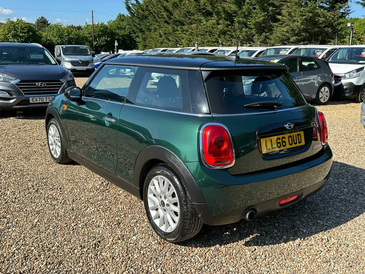 2016-mini-cooper-15-cooper-ss-hatchback-3d-auto-big-2