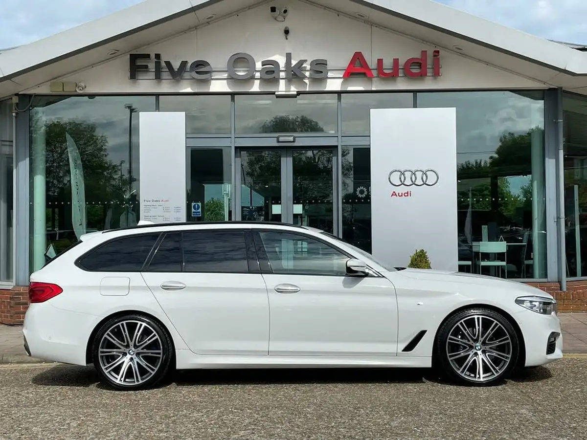 2018-bmw-5-series-30td-530d-m-sport-xdrive-touring-5d-big-1