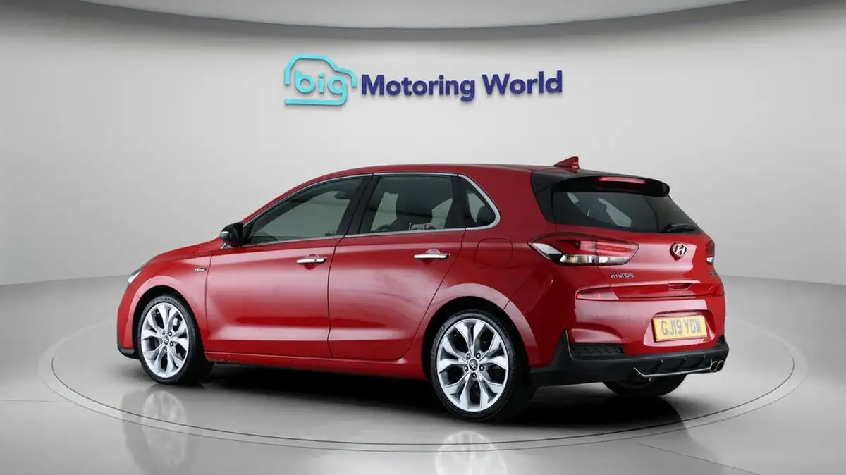 2019-hyundai-i30-14-t-gdi-n-line-nav-hatchback-big-4