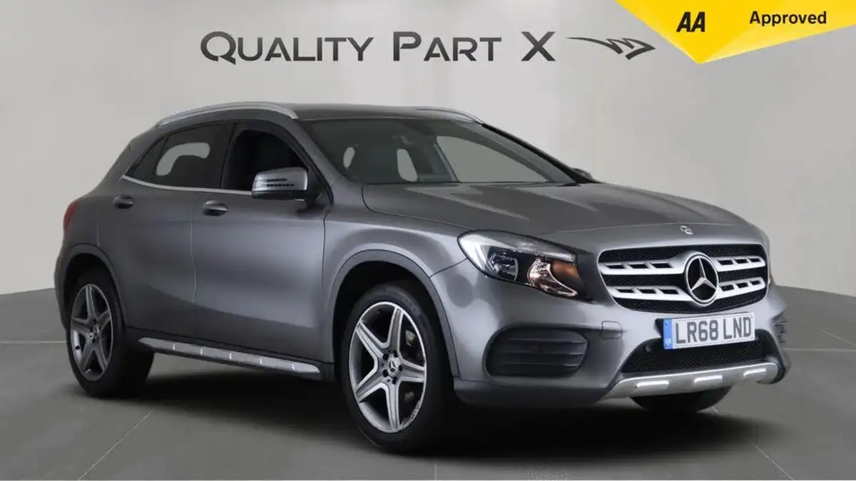 2018-mercedes-benz-gla-class-16-gla-200-amg-line-156ps-7g-dct-big-0