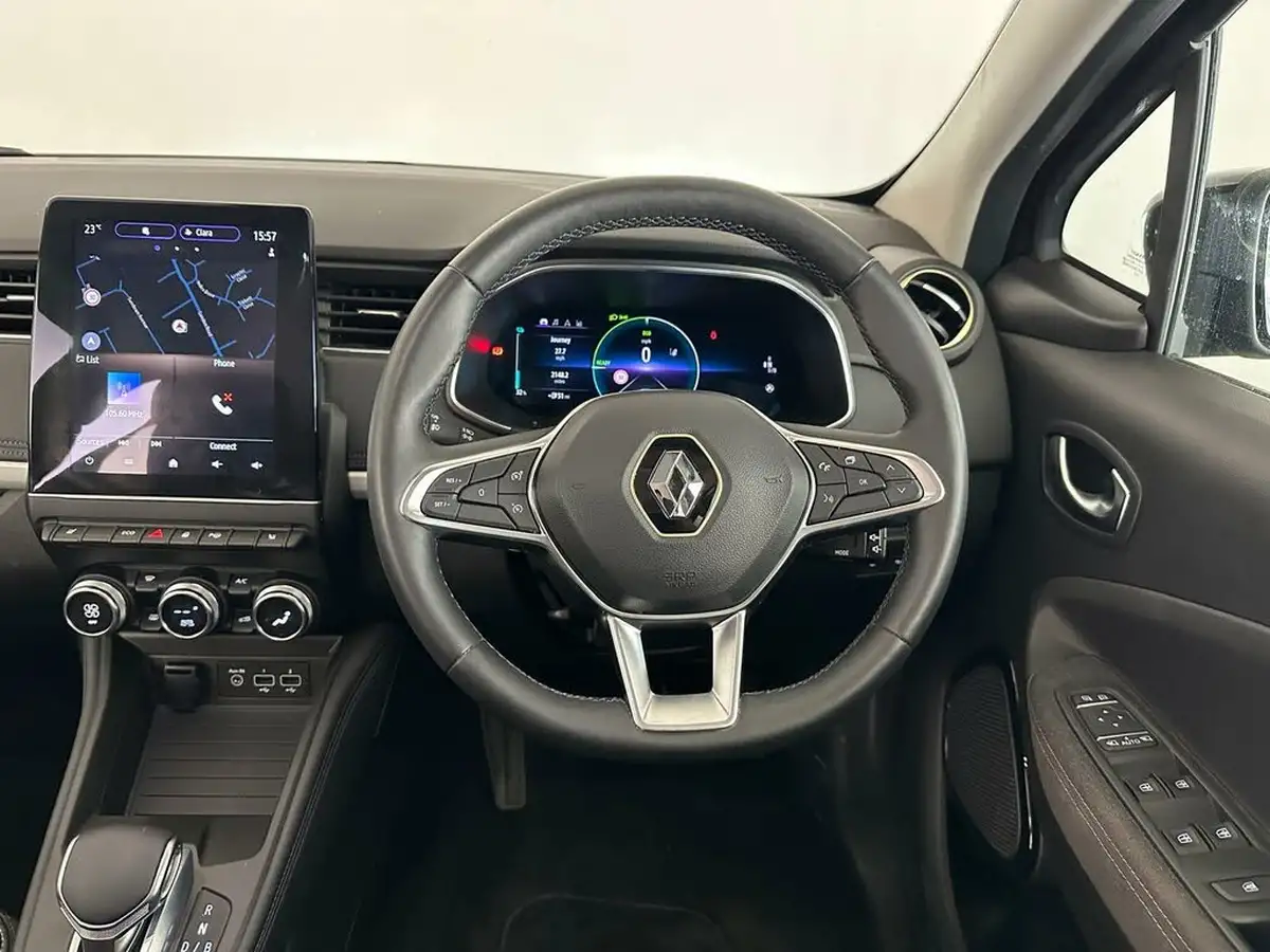 2023-renault-zoe-e-techno-boost-charge-big-25