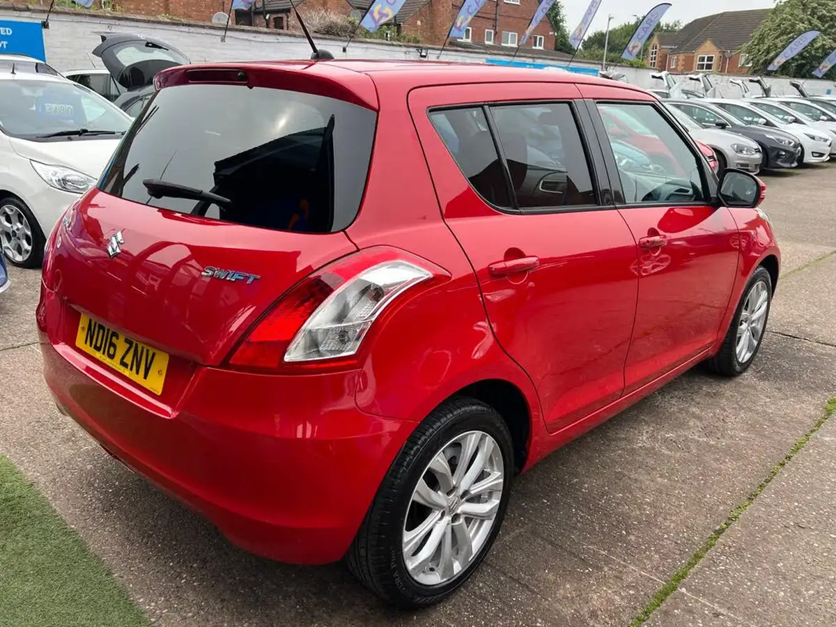 2016-suzuki-swift-12-sz4-94ps-nav-5d-big-14