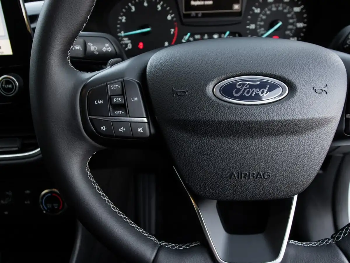 2018-ford-fiesta-10t-zetec-5d-powershift-big-18
