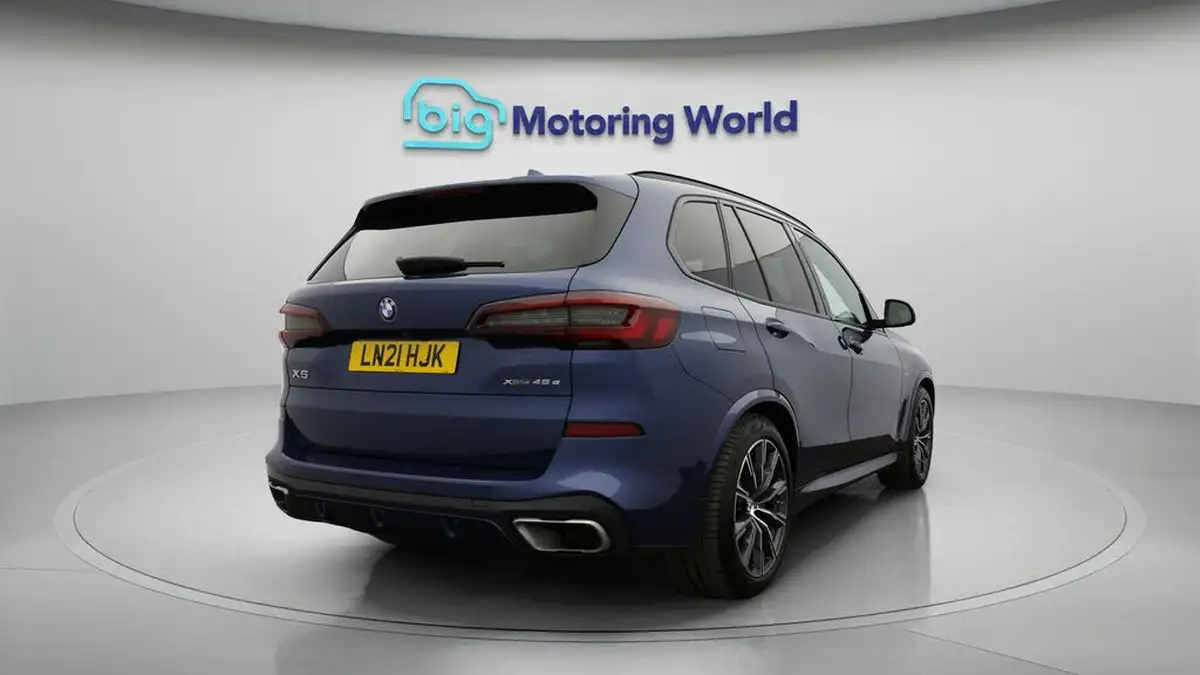 2021-bmw-x5-30-xdrive-45e-m-sport-big-7