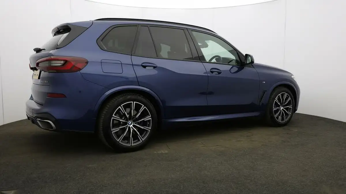 2021-bmw-x5-30-xdrive-45e-m-sport-big-51