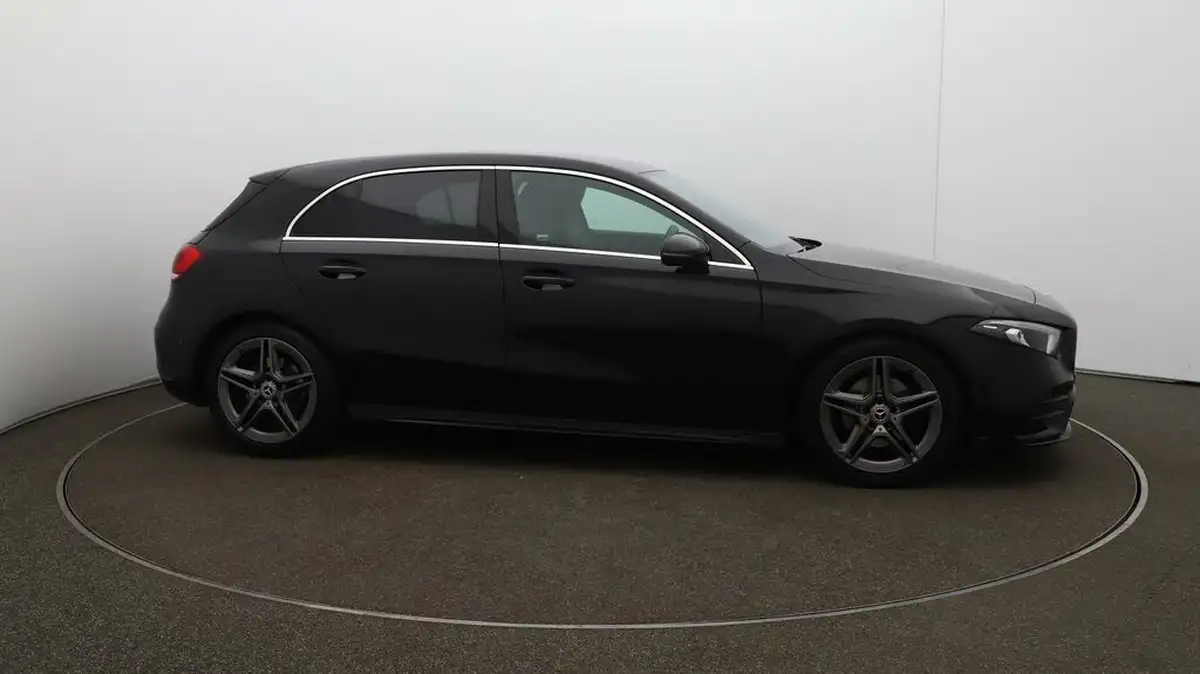 2020-mercedes-benz-a-class-13-a200-amg-line-executive-hatchback-5d-7g-dct-big-39