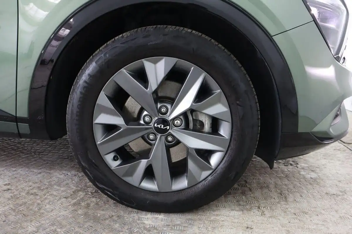 2022-kia-sportage-16-t-gdi-gt-line-226bhp-hev-1598cc-auto-big-24