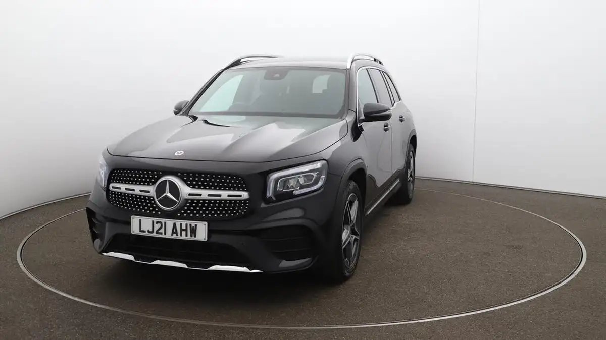 2021-mercedes-benz-glb-class-13-glb200-amg-line-8g-tronic-big-29