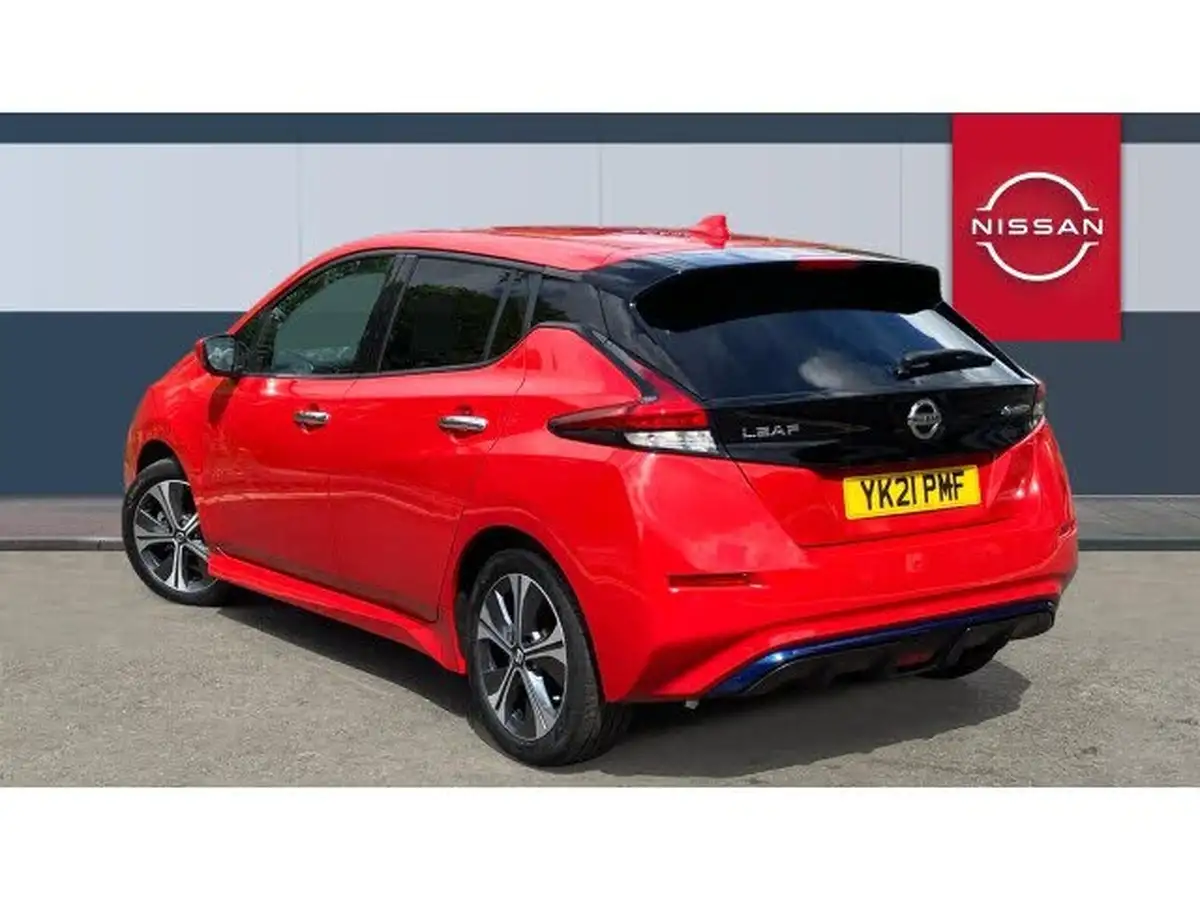 2021-nissan-leaf-e-n-connecta-big-1