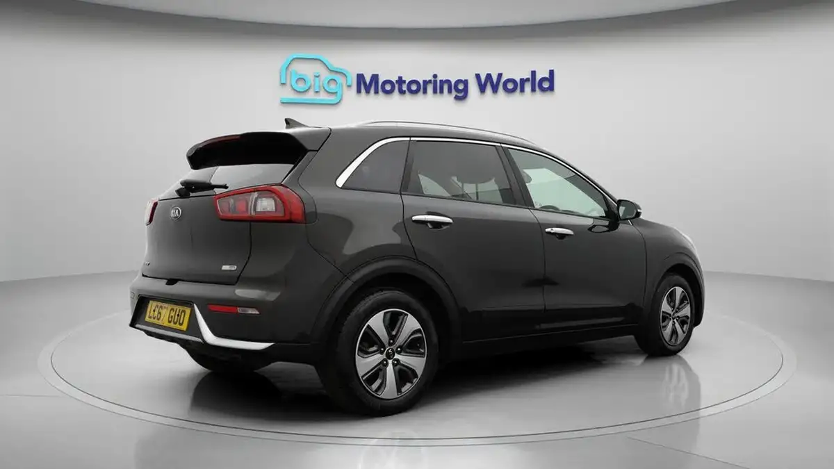2018-kia-niro-16-gdi-2-adap-big-7