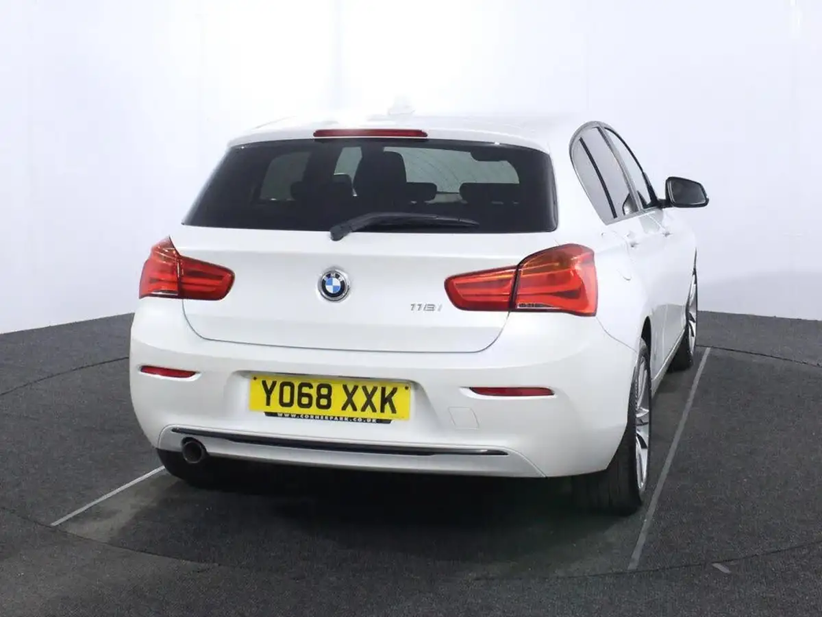 2018-bmw-1-series-15-118i-sport-5d-big-6