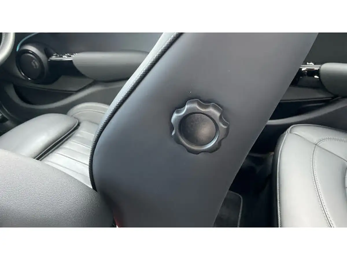 2022-mini-cooper-15-cooper-exclusive-premium-hatchback-5d-auto-big-35