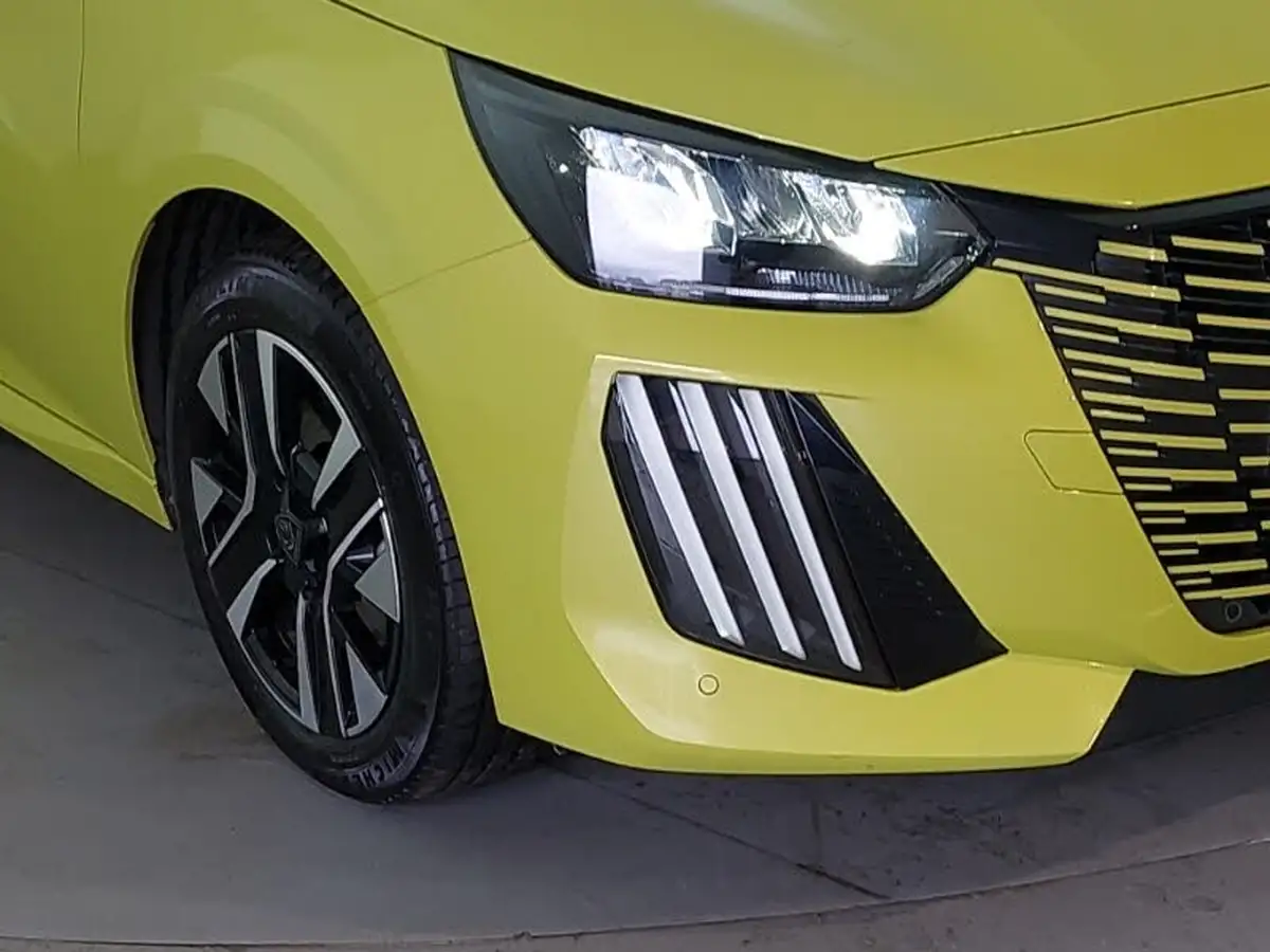 2024-peugeot-208-12-puretech-allure-big-8