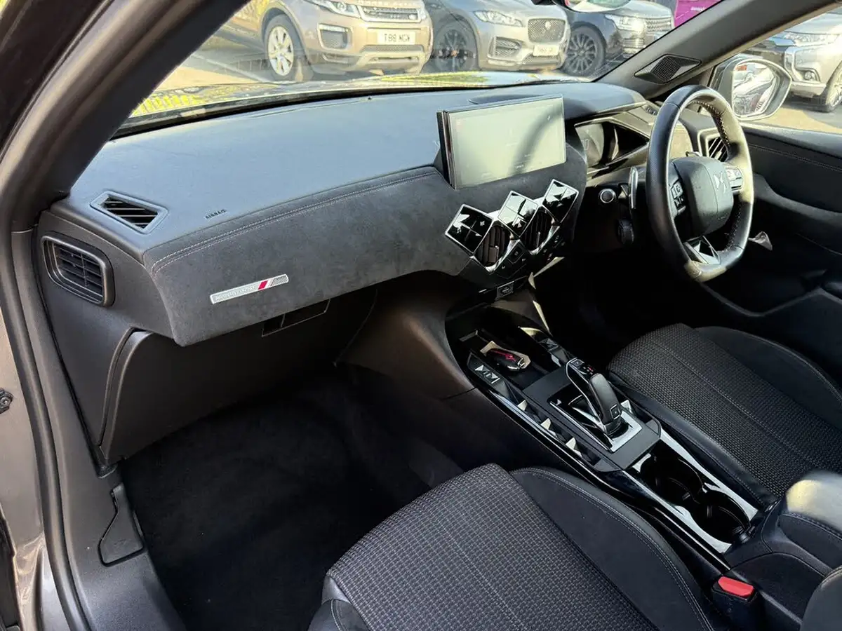 2022-ds-ds-3-crossback-12-puretech-performance-line-130ps-big-43