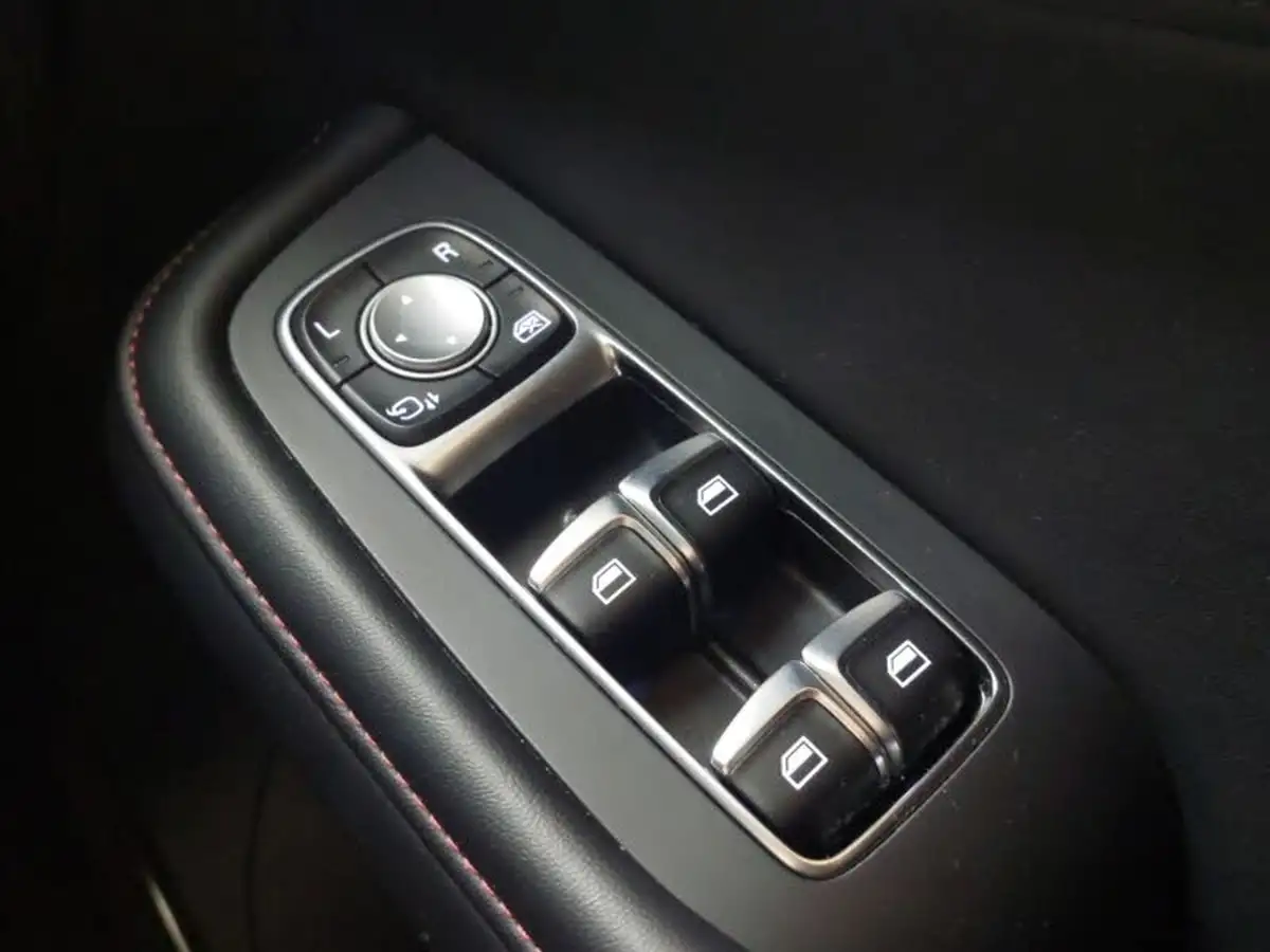2024-mg-hs-15t-gdi-se-258ps-plug-in-hybrid-1490cc-auto-big-17
