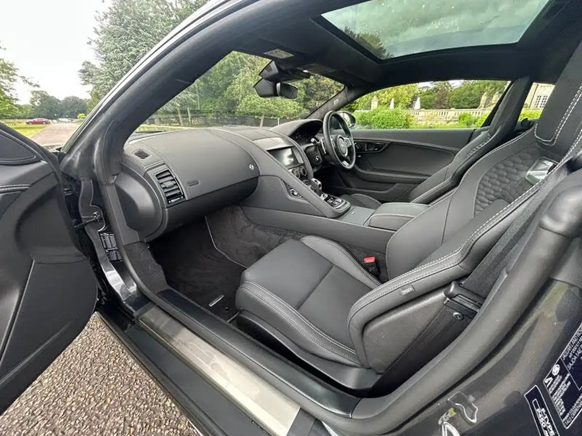 2023-jaguar-f-type-50-v8-p450-75-awd-coupe-big-31
