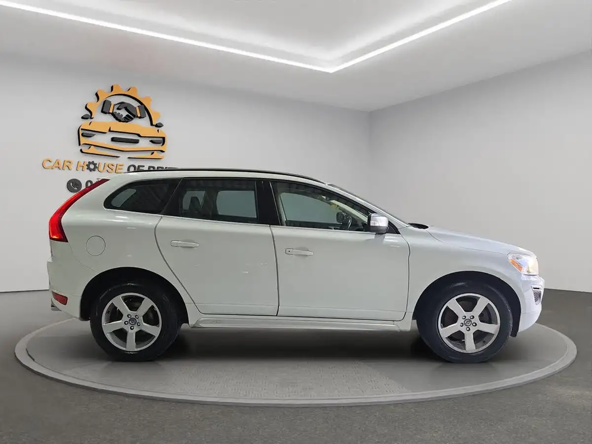 2011-volvo-xc60-20td-d3-r-design-premium-163bhp-big-3