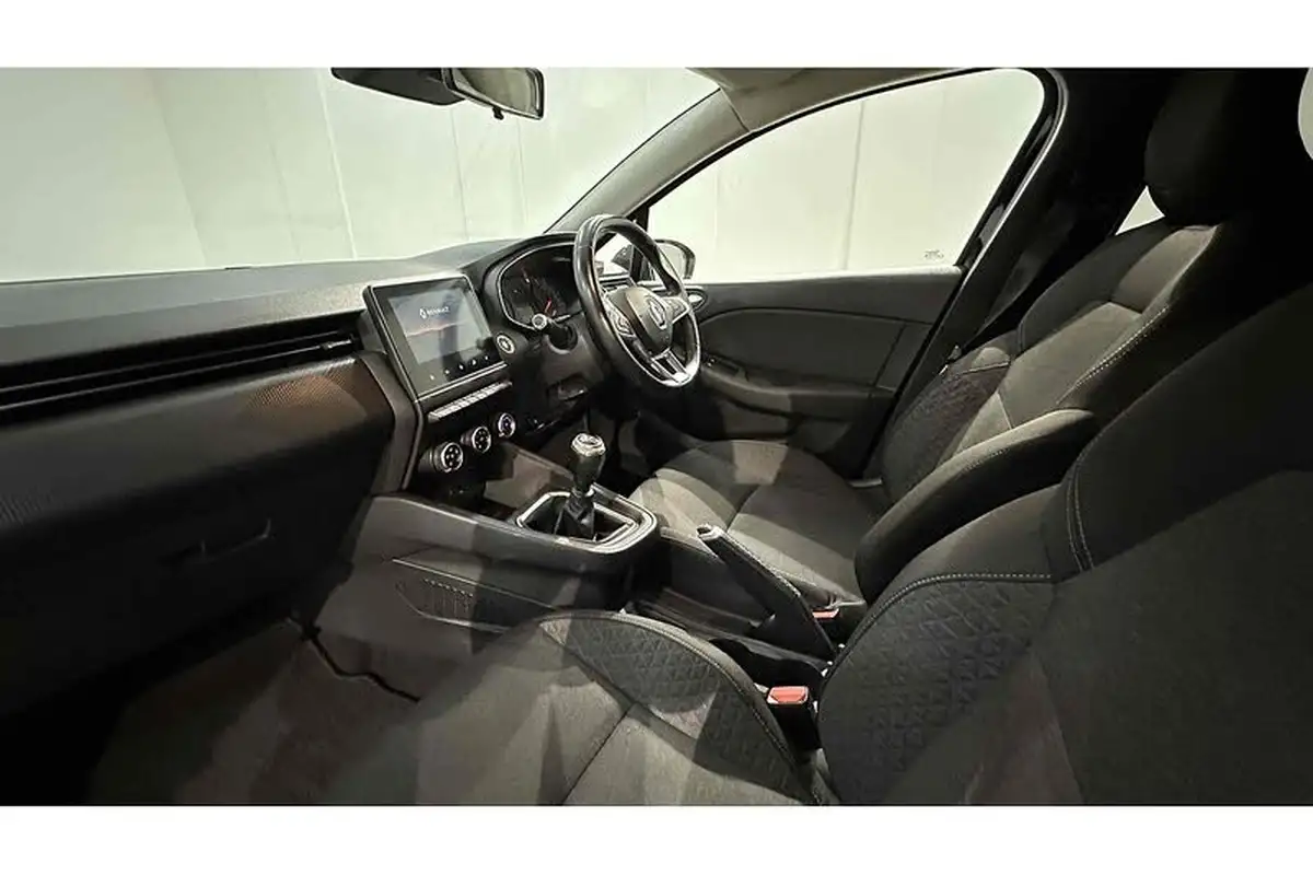 2020-renault-clio-15dci-iconic-90ps-ss-big-17