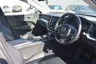 2017-volvo-xc60-20td-d4-momentum-geartronic-small-20