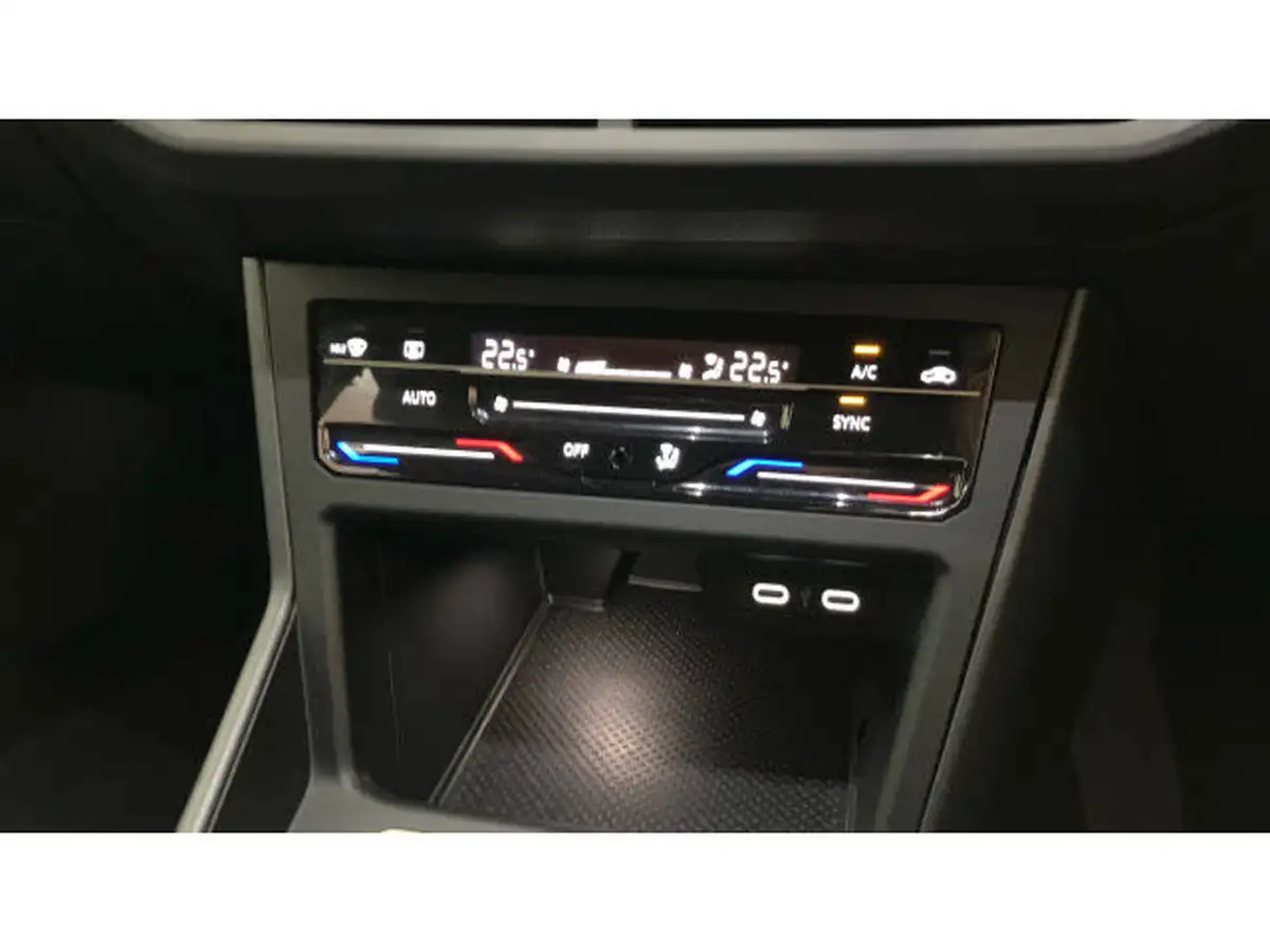 2024-volkswagen-polo-10-tsi-r-line-95ps-dsg-big-12