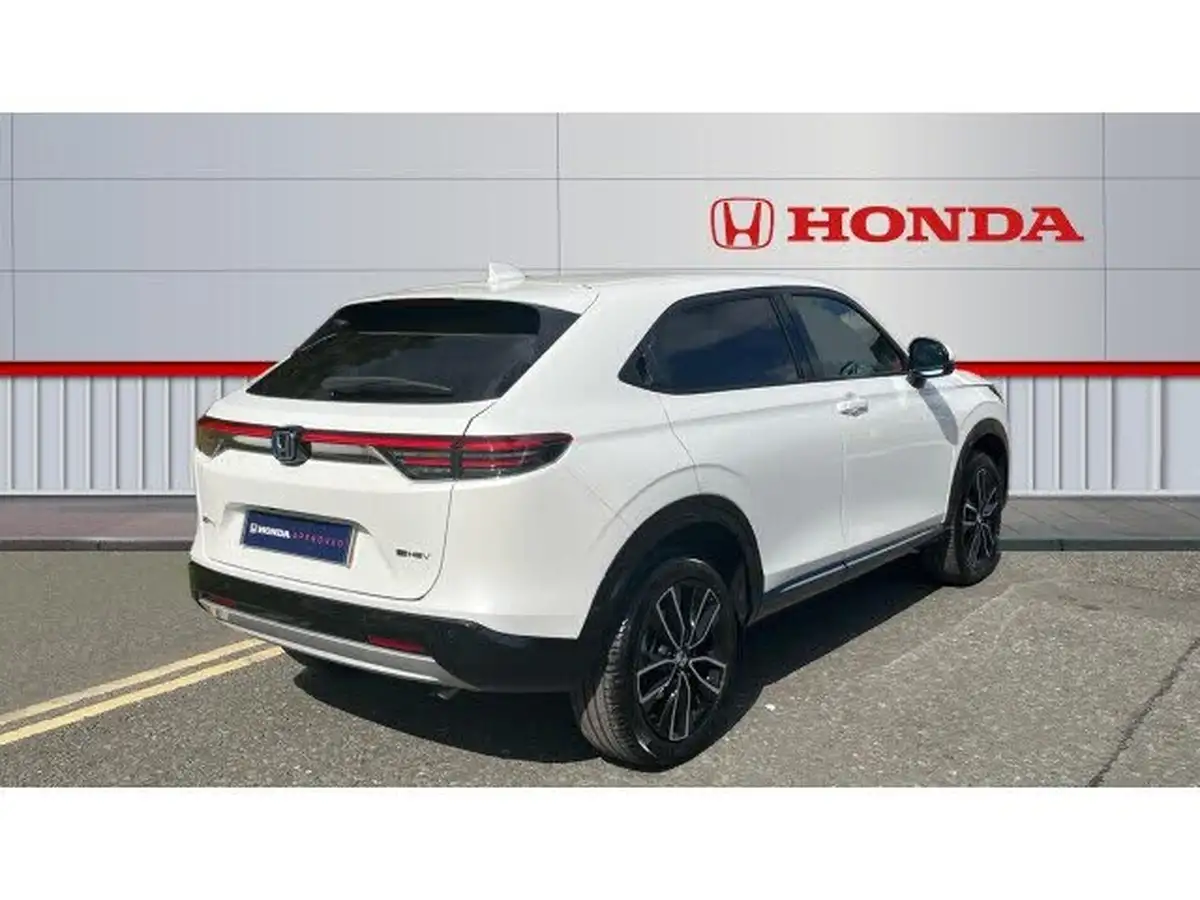 2025-honda-hr-v-15-i-mmd-advance-big-11