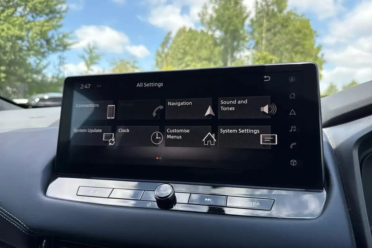 2023-nissan-qashqai-15-tekna-big-54
