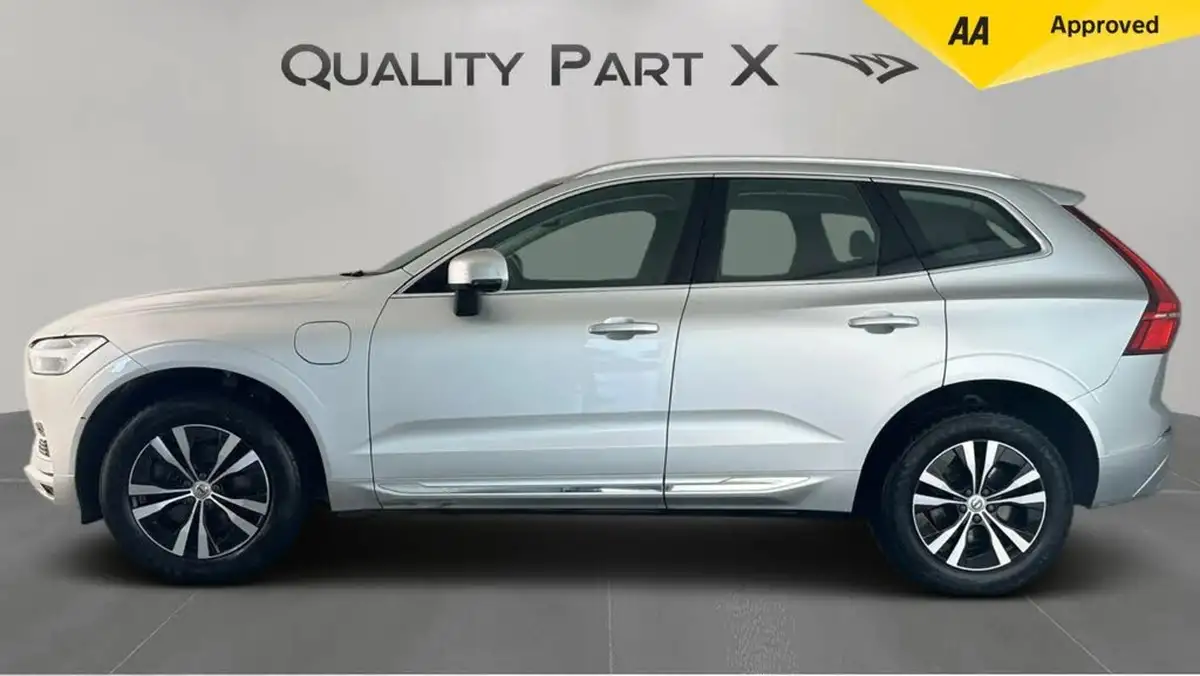 2021-volvo-xc60-20-t6-inscription-expression-340bhp-big-5
