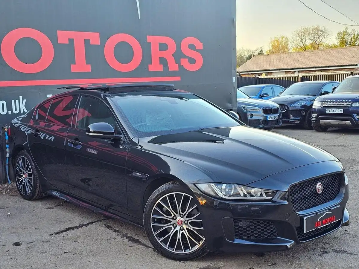 2018-jaguar-xe-20i-landmark-200ps-big-59