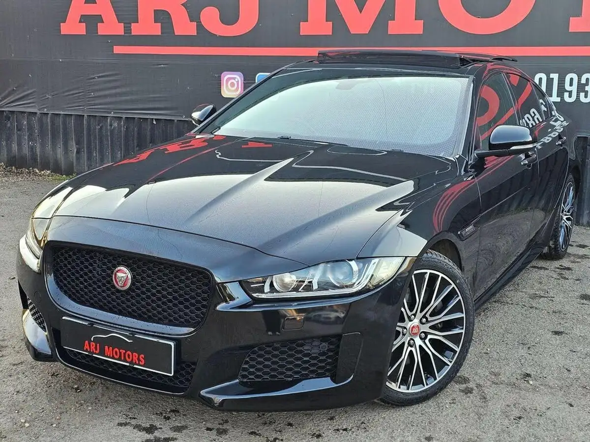 2018-jaguar-xe-20i-landmark-200ps-big-7